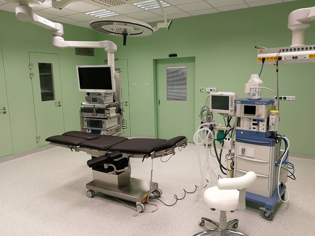 Operační sál CZ Clinic